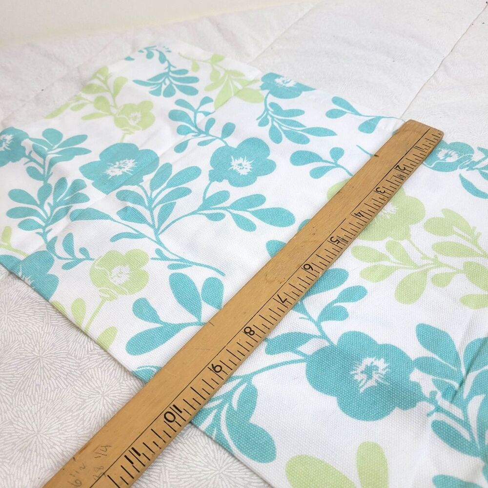 Kohl's 4 floral cotton blend cloth napkins white aqua pale green spring summer - Picture 7 of 7